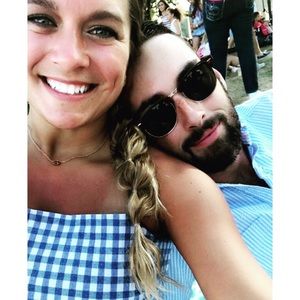 Meet your Posher, Bailey